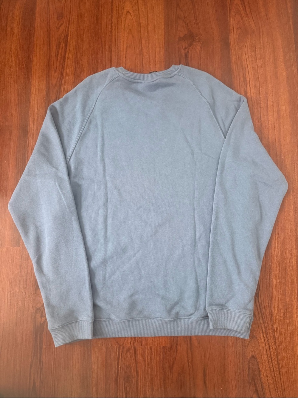 H&M Crewneck - Picture 3 of 3